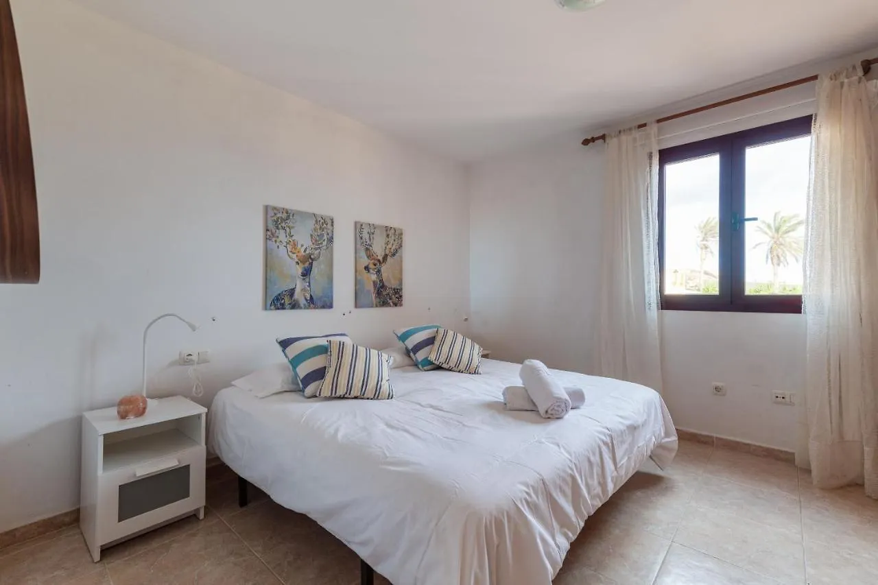 New Apartment With Terrace And Sea Views 科斯塔卡玛 0*,  西班牙
